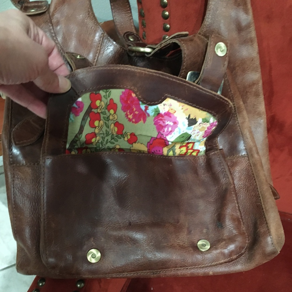 handmade leather shoulder bag - Picture 3 of 7